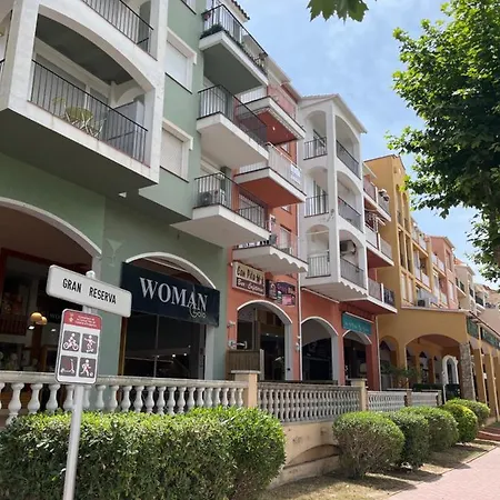 Bonito Cerca Del Mar Apartment